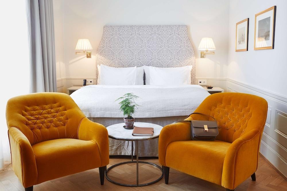 فندق ديبلومات ستوكهولم المظهر الخارجي الصورة A bedroom at the hotel